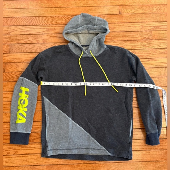 HOKA OneOne All Day Hoodie size XS/S - Picture 7 of 8